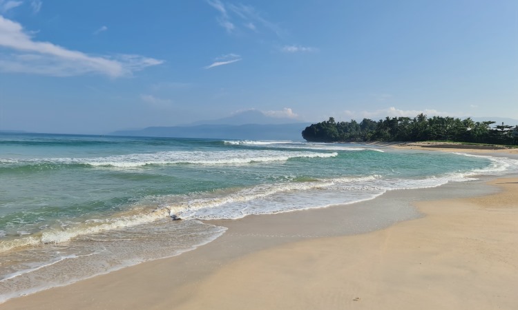 Pantai Krui