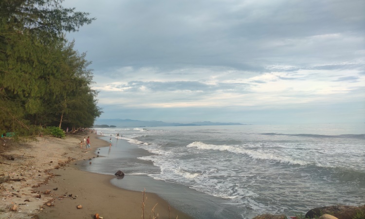 Pantai Tiram