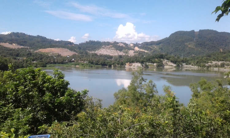 Tempat Wisata di Sawahlunto, Perbukitan Cadas Danau Kandih