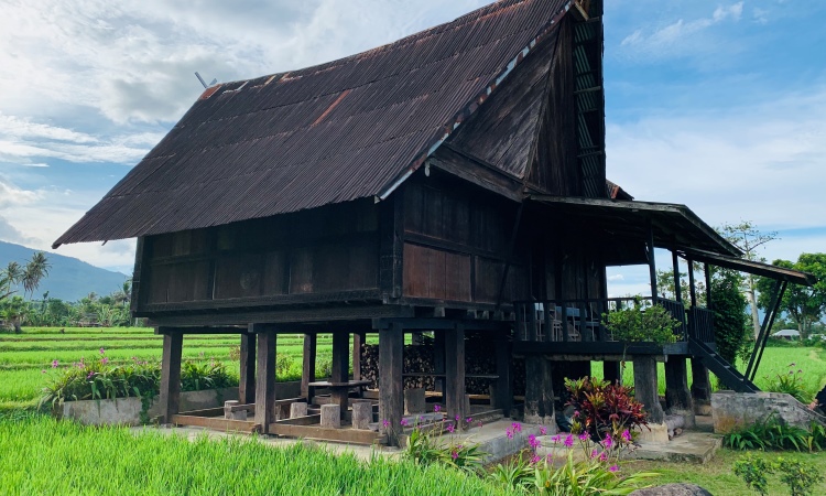 Rumah Adat Baghi Suku Besemah