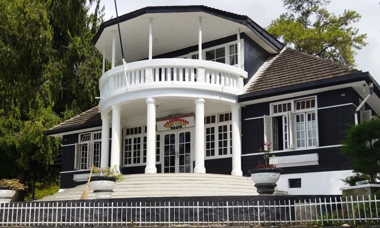 Rumah Bung Karno Parapat