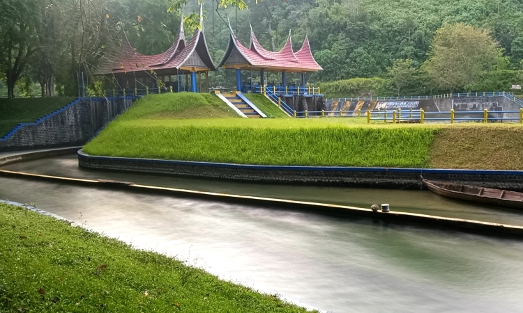 Taman Bendungan Anai