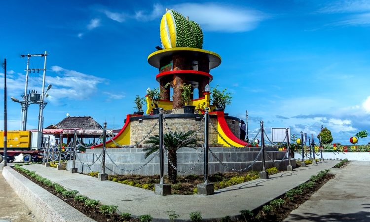 Tempat Wisata Nias