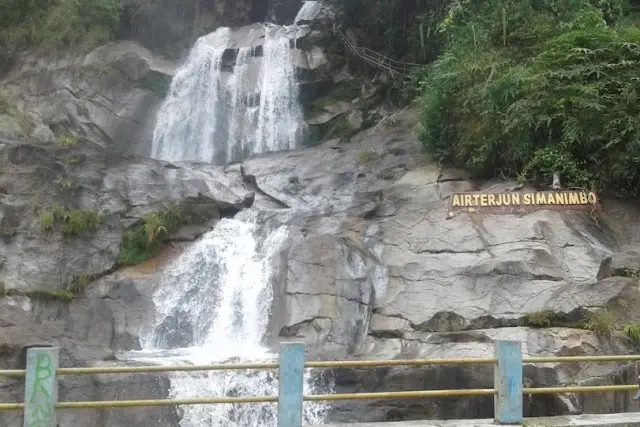 Air Terjun Simanimbo