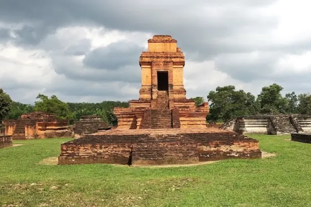 Candi Sipamutung Padang Lawas