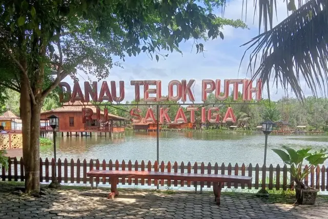 Danau Telok Putih Ogan Ilir