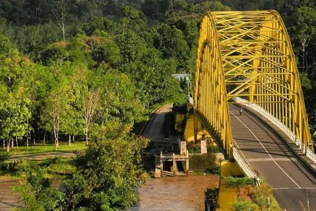 Jembatan Musi Empat Lawang