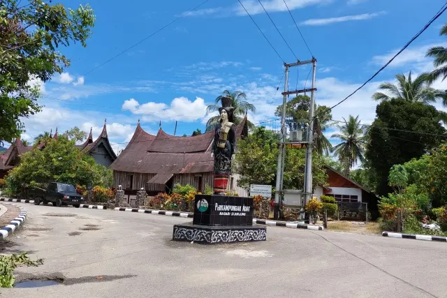 Kampung Adat Sijunjung