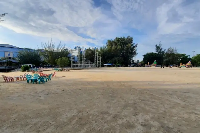 Lapangan Pasir Bengkalis