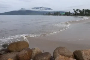 Pantai Bosur, Pantai Cantik yang Sarat Nilai Sejarah di Tapanuli Tengah