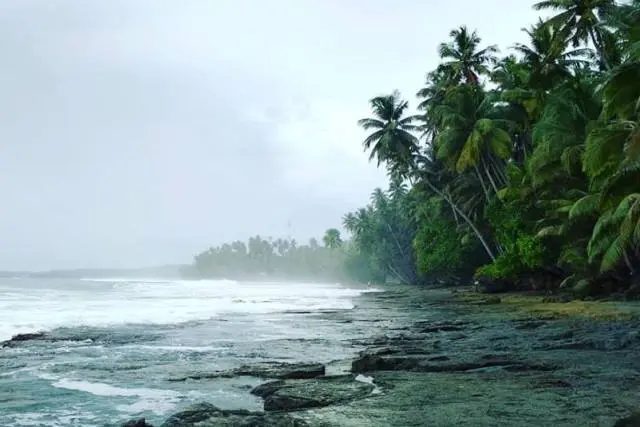 Pantai Hilitasaro Toma