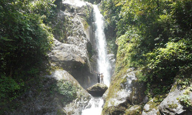 Air Terjun Datar Lebar