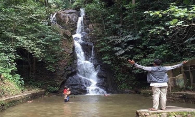 Air Terjun Tegan Kiri