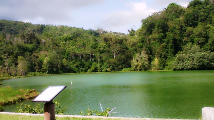 Danau Lingkat