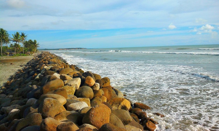 Pantai Ketapang Baru