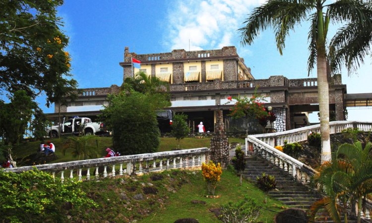 Tempat Wisata di Bangka Barat Pesanggrahan Menumbing