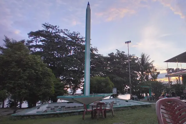 Tugu Pensil