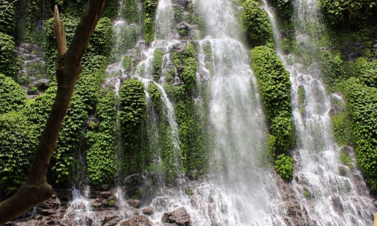 Air Terjun Maung