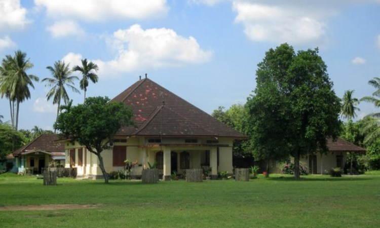 Istana Benua Raja
