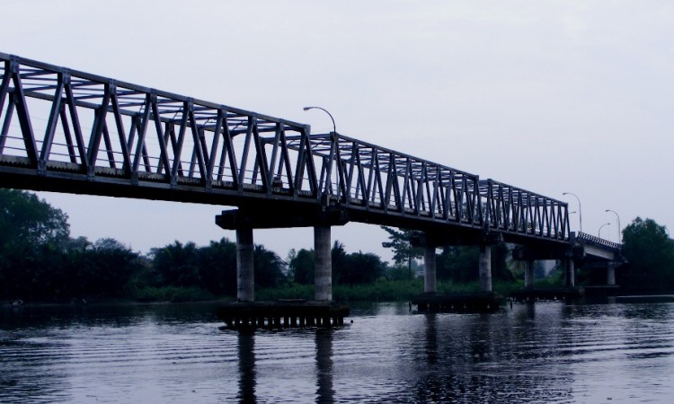 Jembatan Tabayang