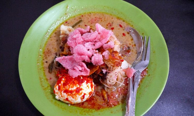 Lontong Kak Lin