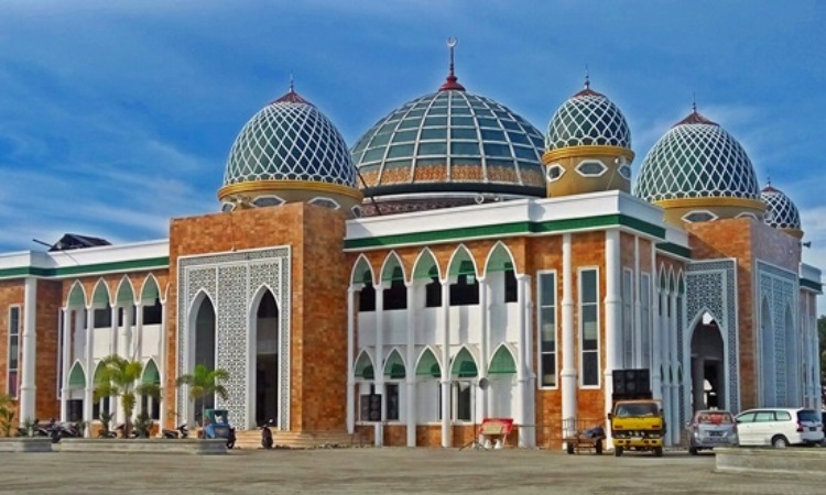 Masjid Agung Darussalihin