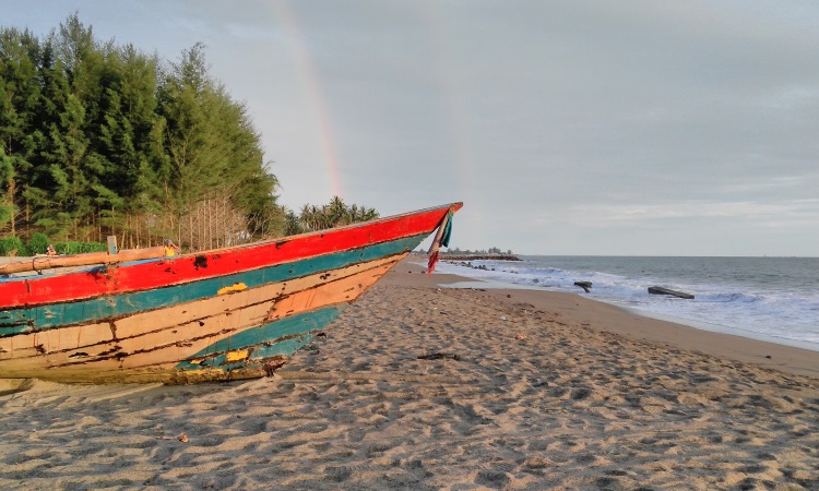 Pantai Lhok Bubon