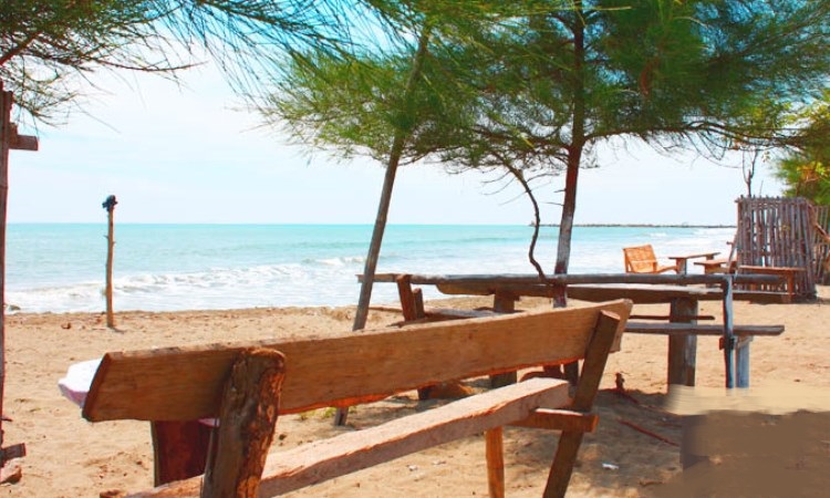 Pantai Meurah Seutia