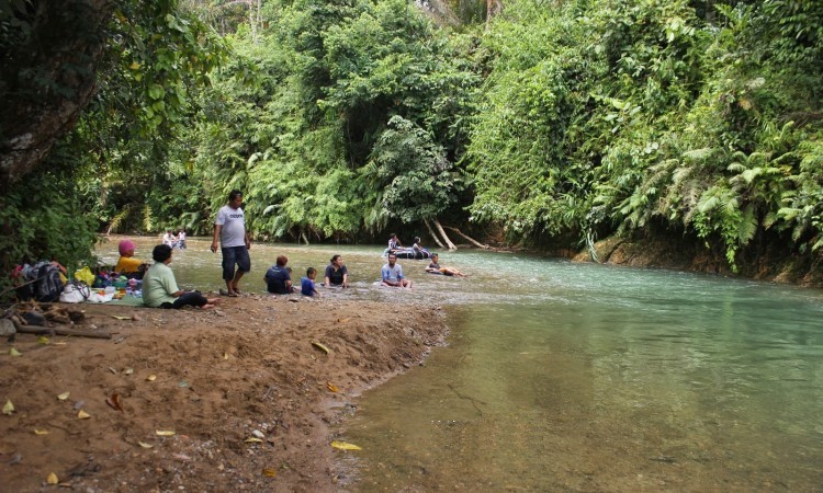 Sungai Gunung Pandan