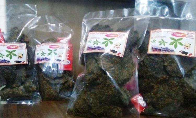 Dendeng Daun Singkong