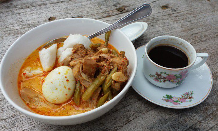 Lontong Sayur Warung Kopi Dunia