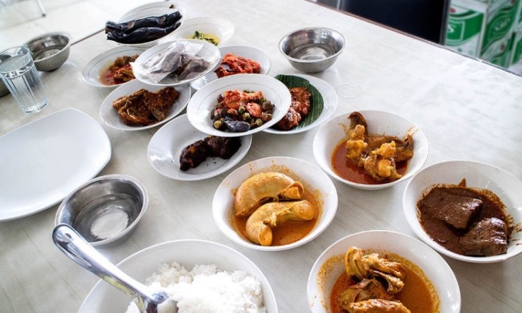 Rumah Makan Lamun Ombak