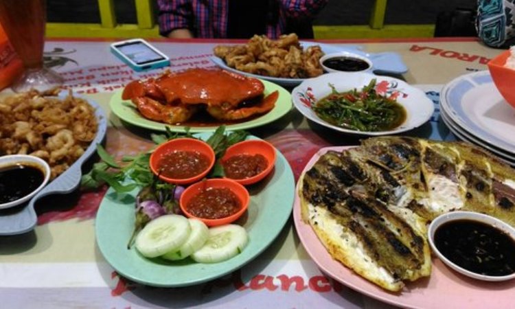Rumah Makan Sembam Ikan Marola