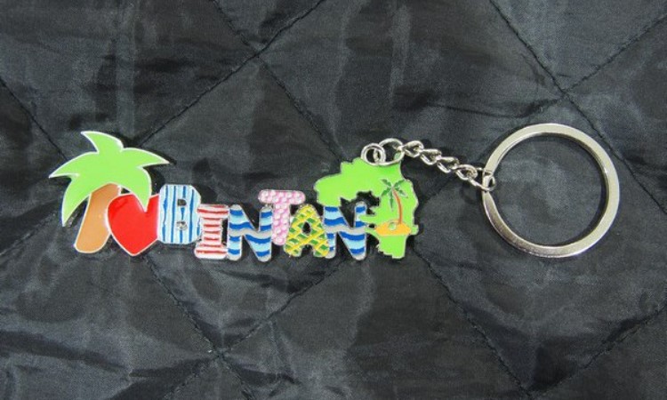 Souvenir Ganci dan Kaos