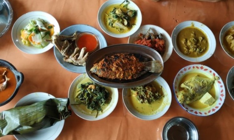 Wisata Kuliner Lubuk Dalam