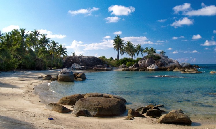 Wisata Pantai Belitung