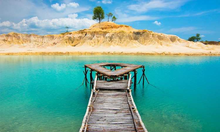 Danau Biru, Kepulauan Riau
