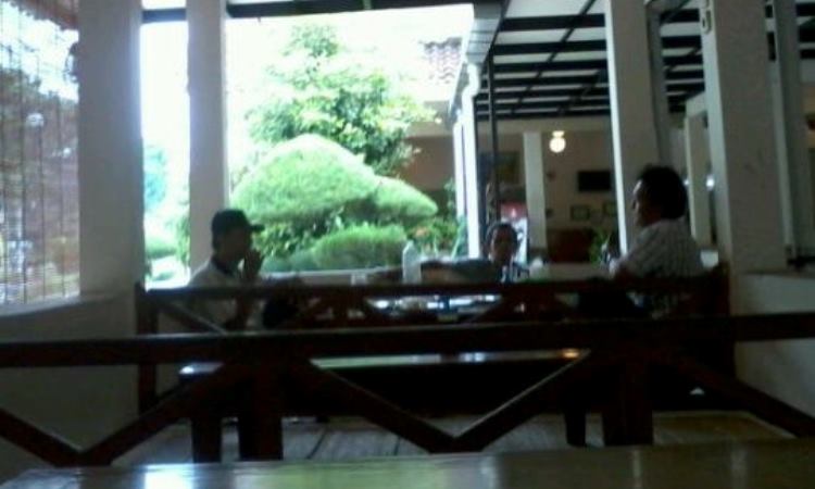 Pondok Lesehan Joyo Makmur