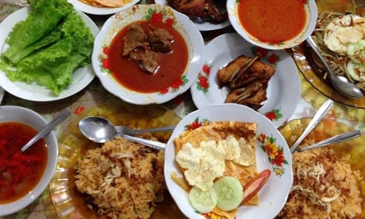 Rumah Makan Apoek