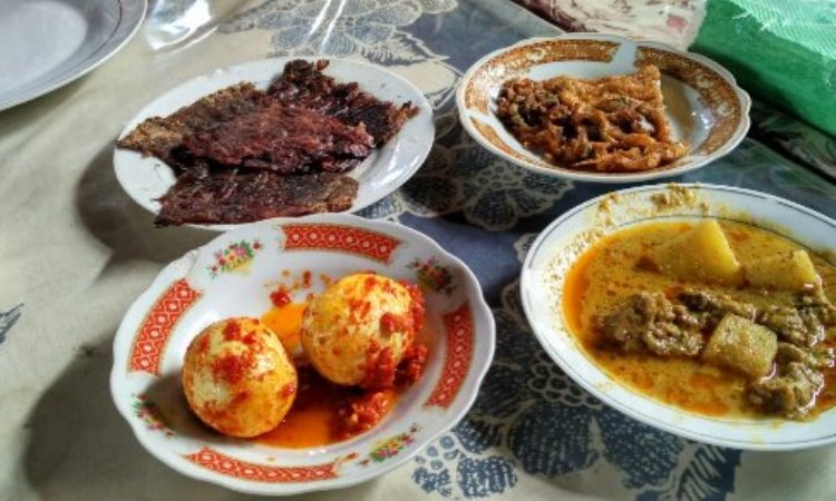 Rumah Makan Dendeng Batokok