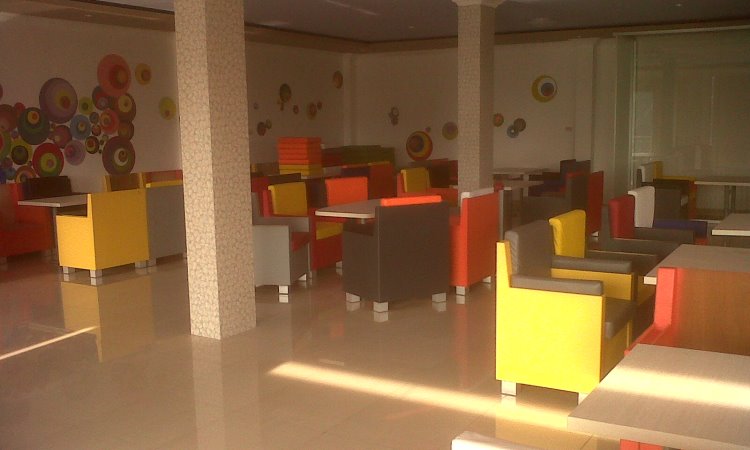 Image Credit: Mahrin-furniture.blogspot.com