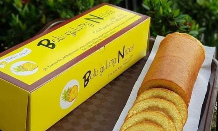 Bolu Gulung Selai Nanas dan Lapis Legit