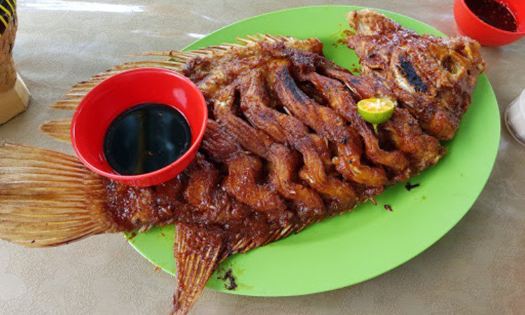 Lesehan Lembur Kuring Karjak