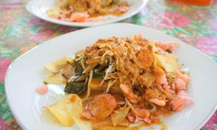 Pical Sukai dan Lanang Café