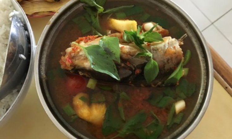 Rumah Makan Pindang Meranjat Lahat