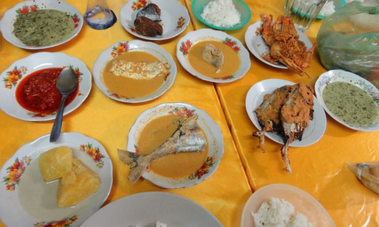 Rumah Makan Tapian Nauli