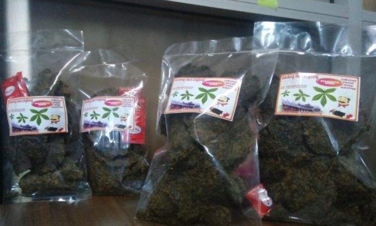 Dendeng Daun Singkong