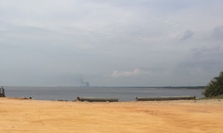 Pantai Pasir Koneng