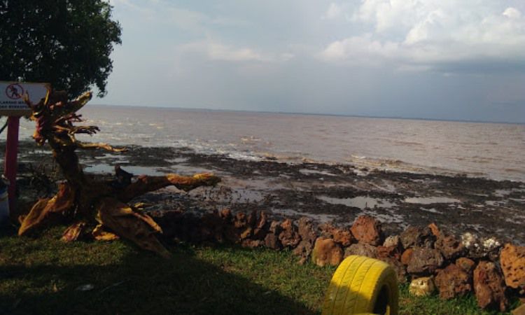 Pantai Wisata Bahtera Alam Guntung