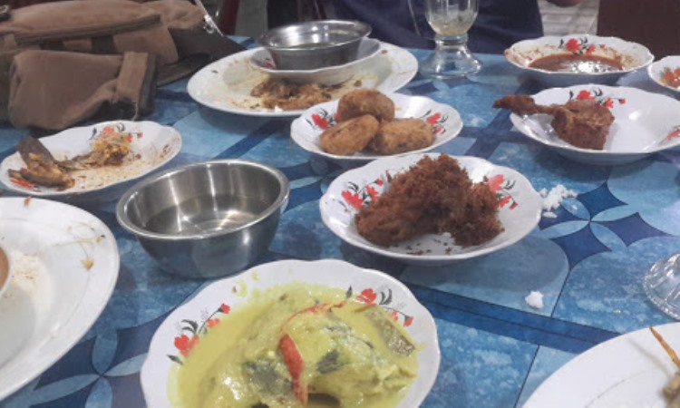 Rumah Makan Bukittinggi